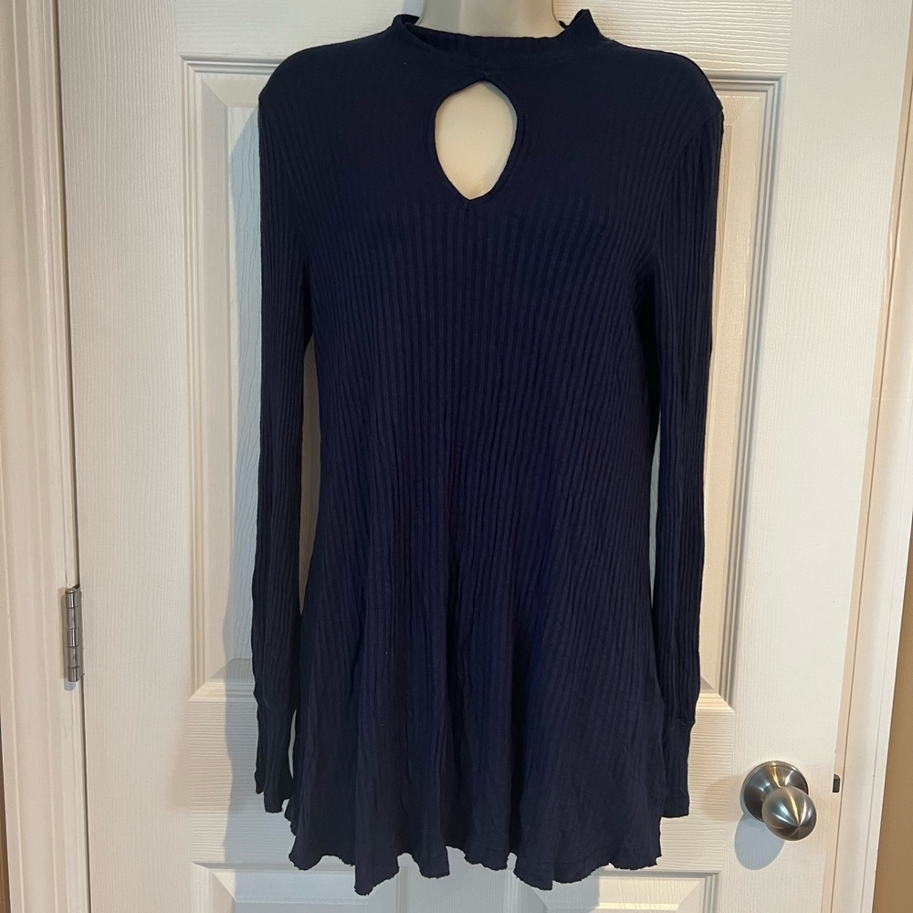 FREE People We the Free Navy‎ Ribbed Tunic Keyhole Neckline Size XSmall